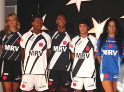 Novos uniformes do Vasco da Gama