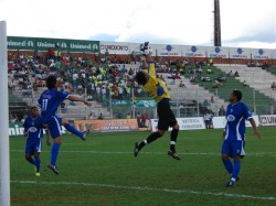 Lance do jogo Caldense 2x0 URT