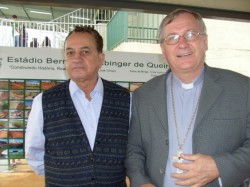 Moacir Santos (ex-atleta) e o Bispo Dom Cláudio