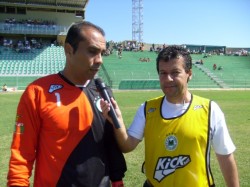 Goleiro Cláudio e Marcos Machado